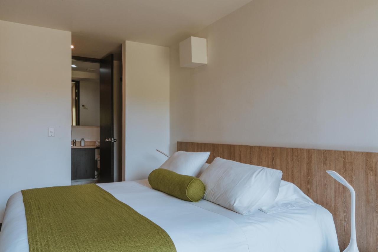 Travelers Rio Verde Living Suites Rionegro Ngoại thất bức ảnh