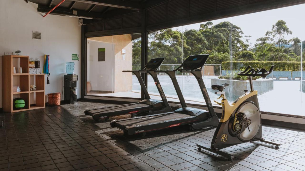 Travelers Rio Verde Living Suites Rionegro Ngoại thất bức ảnh